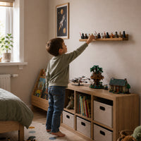 Wand-Display für LEGO® Minifiguren im Kinderzimmer | FigurenGalerie UNIT